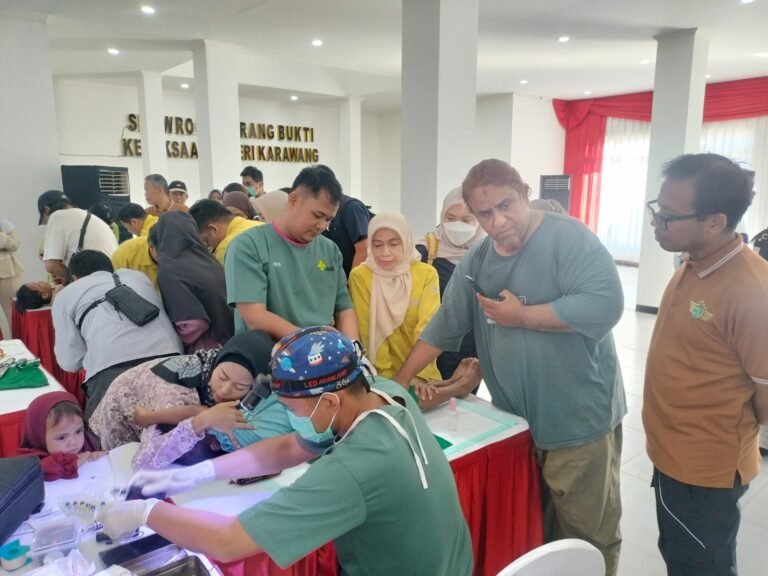 RSUD dan Kejari Karawang Gelar Khitanan Massal HUT Kejaksaan ke-80