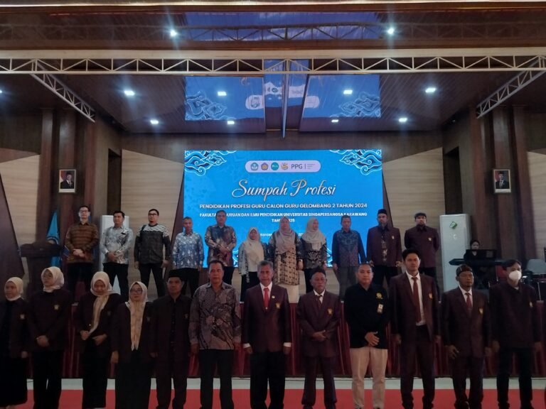 217 Mahasiswa Unsika Ikuti Sumpah Profesi Guru, 204 Dinyatakan Lulus