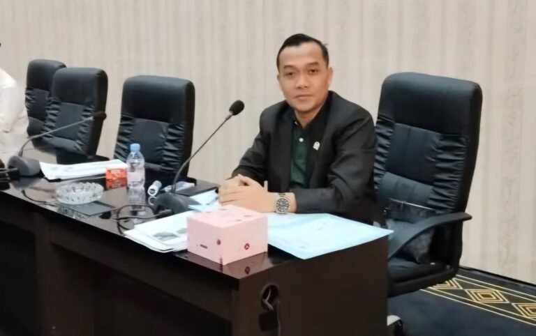 Dugaan Vendor Ilegal di Balik Makanan Basi Program MBG, DPRD Karawang Minta Sanksi Tegas