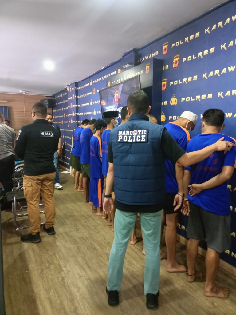 Polres Karawang Tindak 32 Tersangka Narkoba, Salah Satunya Simpan 35 Ribu Butir OKT di Rumah