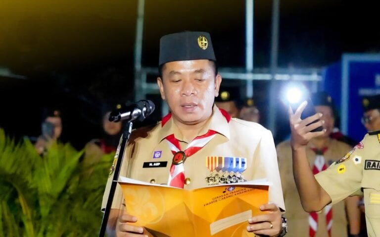 Bupati Aep Lantik 30 Ketua Kwaran, Jambore Cabang Karawang 2025 Jadi Momentum Penguatan Pramuka Kecamatan