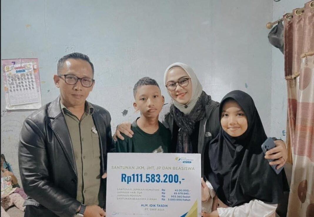 BPJS Ketenagakerjaan Berikan Santunan Kematian kepada Keluarga Korban Kecelakaan Kontainer