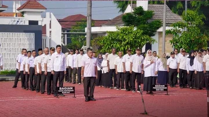 Jelang Libur Lebaran, Pemkab Karawang Gelar Apel Terakhir ASN