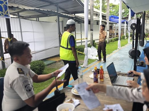 Hari Ketiga Lebaran, Lapas Karawang Dipenuhi Haru Pertemuan Warga Binaan dan Keluarga