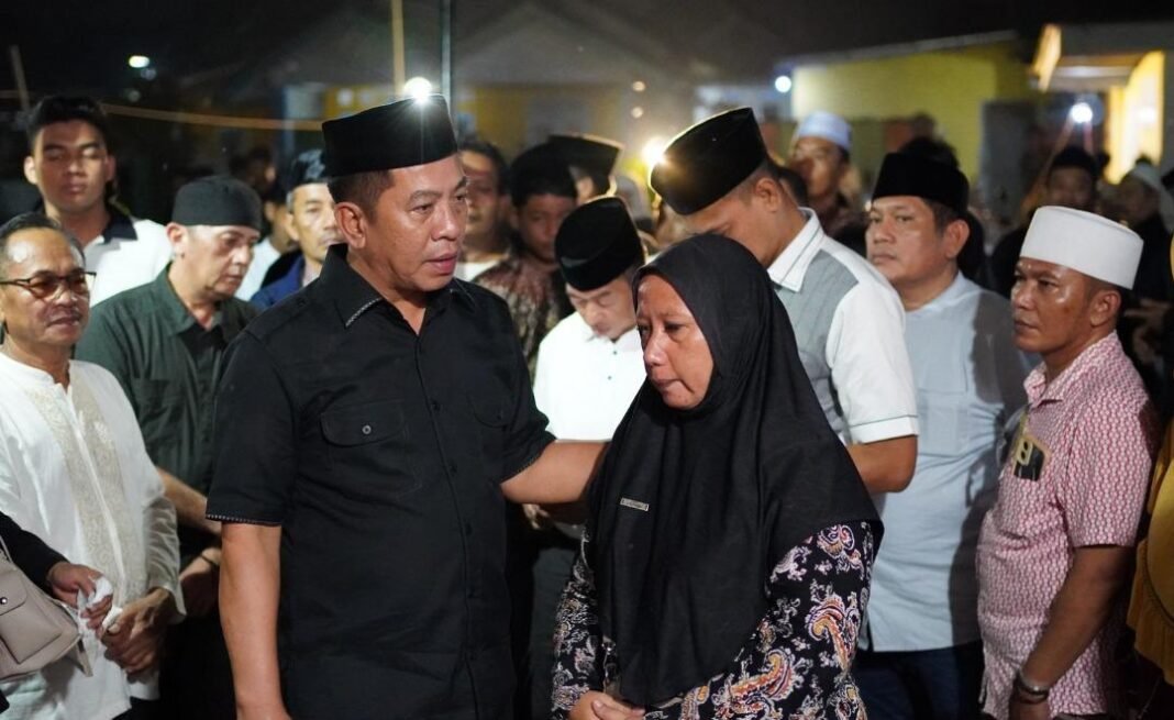 Bupati Aep Syaepuloh Sampaikan Duka dan Santunan untuk Korban Kecelakaan Panjalu-Cikijing