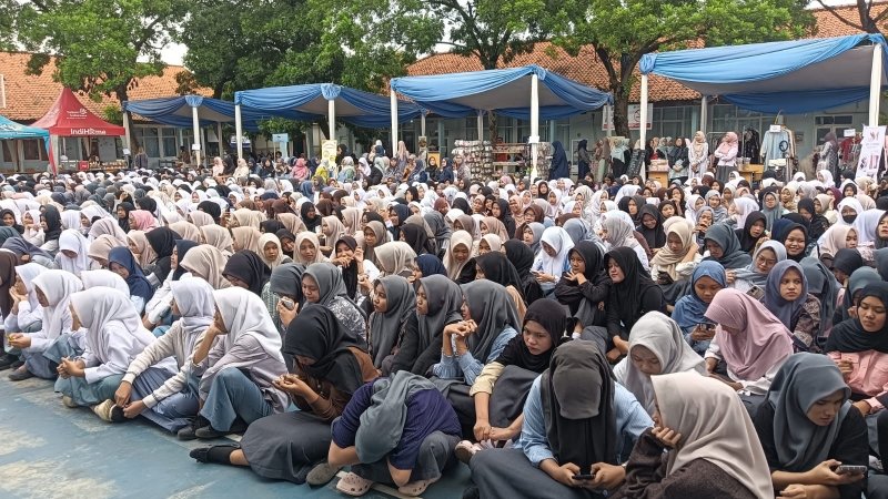 SMKN 2 Karawang Gelar Ramadhan Fair 2026, Siswa Tampilkan Jiwa Wirausaha dan Drama Cerita Buhun