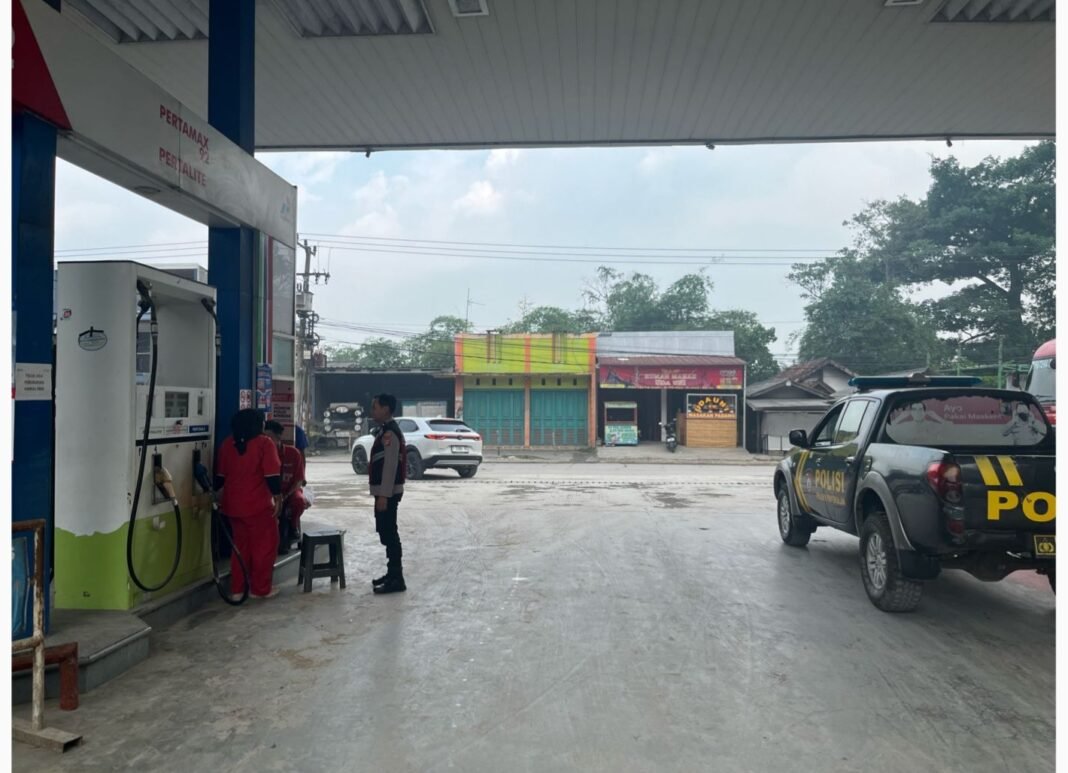 Patroli Perintis Polsek Pangkalan, Obvit Pertamina Dijaga Ketat Patroli Perintis Polsek Pangkalan, Obvit Pertamina Dijaga Ketat