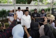 Sapi Kurban Presiden 1,2 Ton Disembelih di Rumah Dinas Bupati Karawang