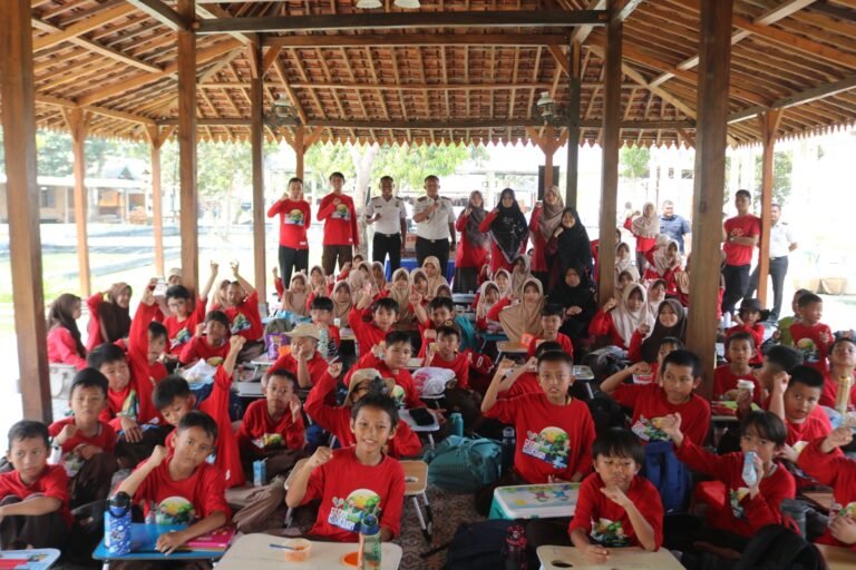 Kenalkan Ketahanan Pangan Sejak Dini, Lapas Karawang Gelar Edu Trip Bersama Siswa SDS Al Mumtaaz